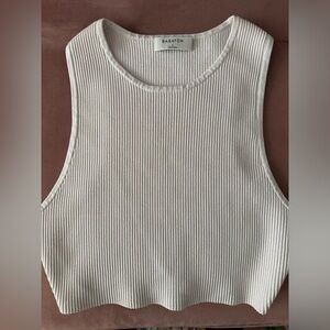 Aritzia, Sculpt Knit Racer Cropped Tank - Size Large